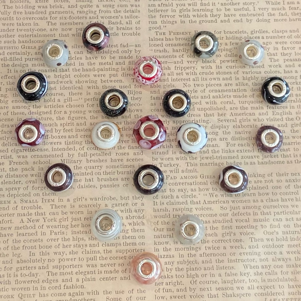 📦 20 - 925 & SP Mixed Lot of Bright and Fun Beads